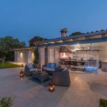 Don Liri Villa Barat (Porec)