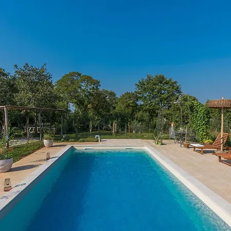 Don Liri Barat (Porec)