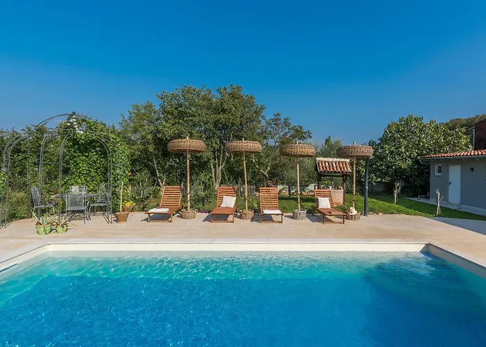 Don Liri Villa Barat (Porec)