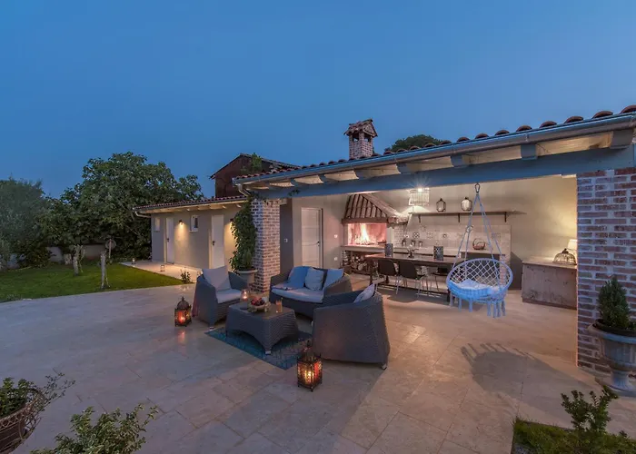 Don Liri Villa Barat (Porec)