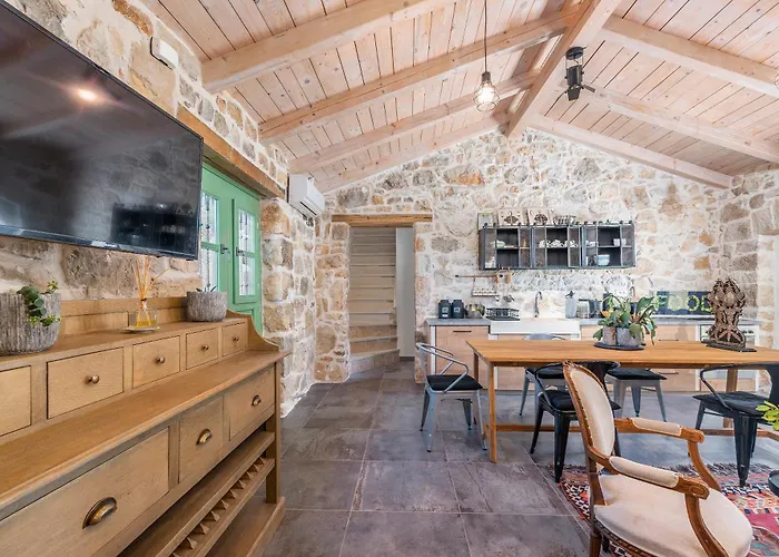 Don Liri * Barat (Porec)